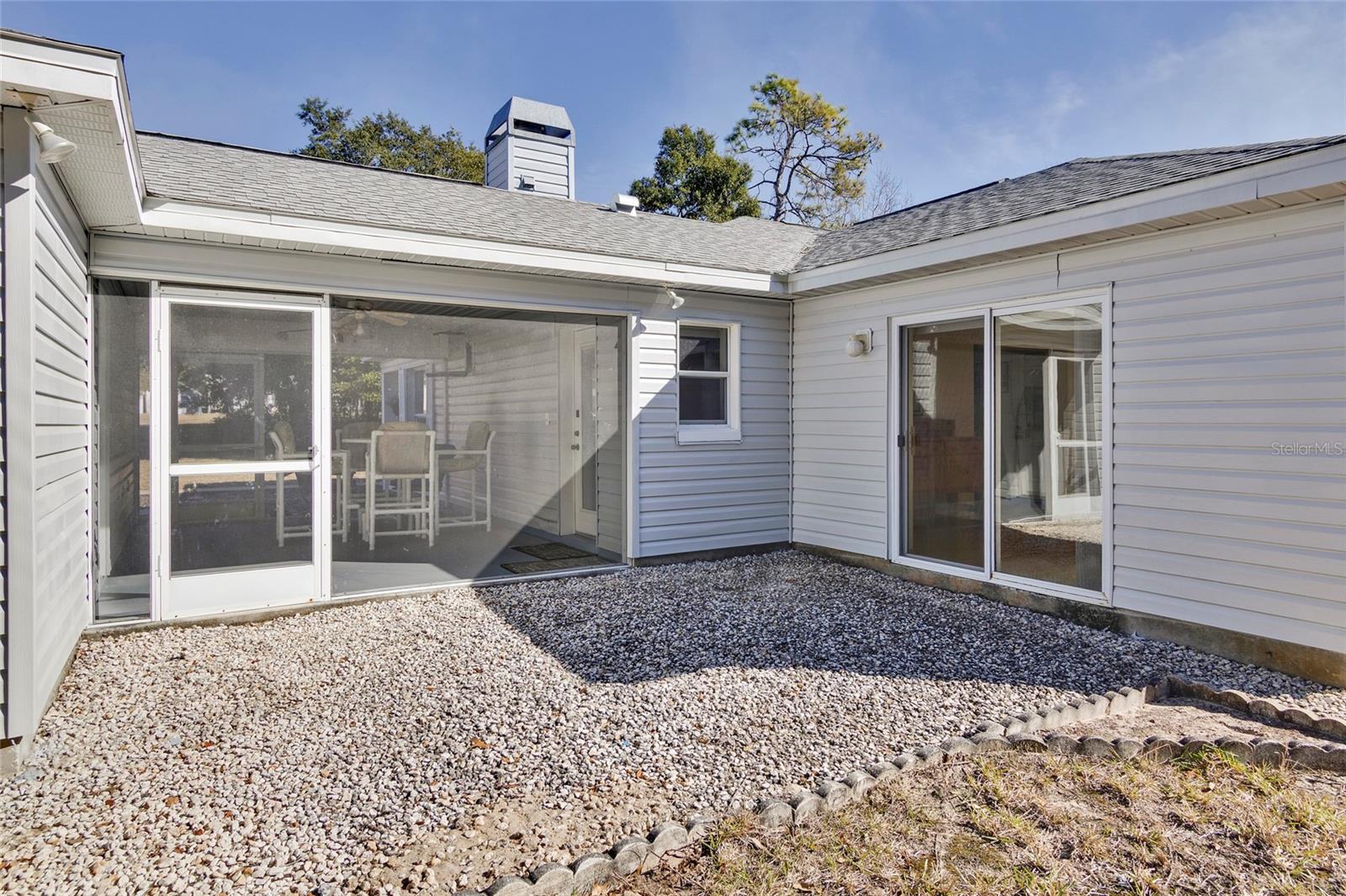 ROYAL HIGHLANDS - Residential