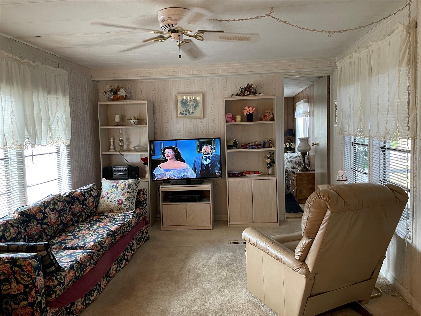 ORANGE BLOSSOM HILLS UN 15E - Residential