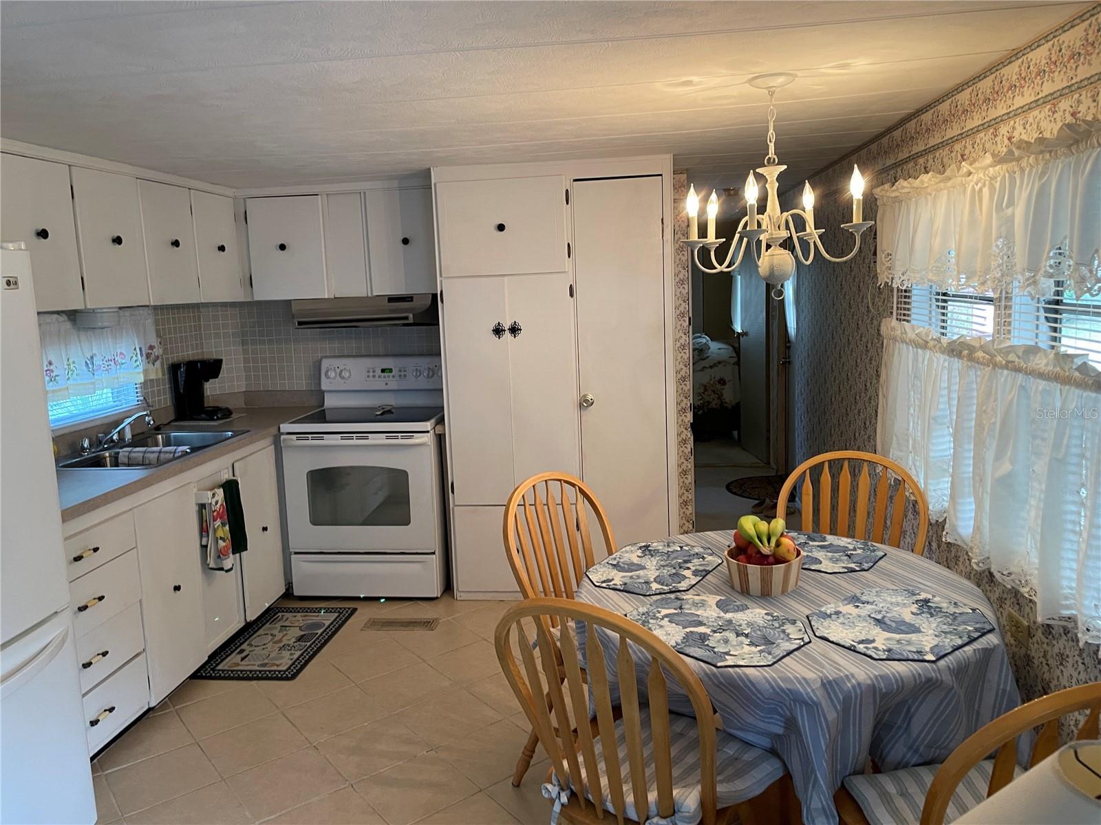 ORANGE BLOSSOM HILLS UN 15E - Residential