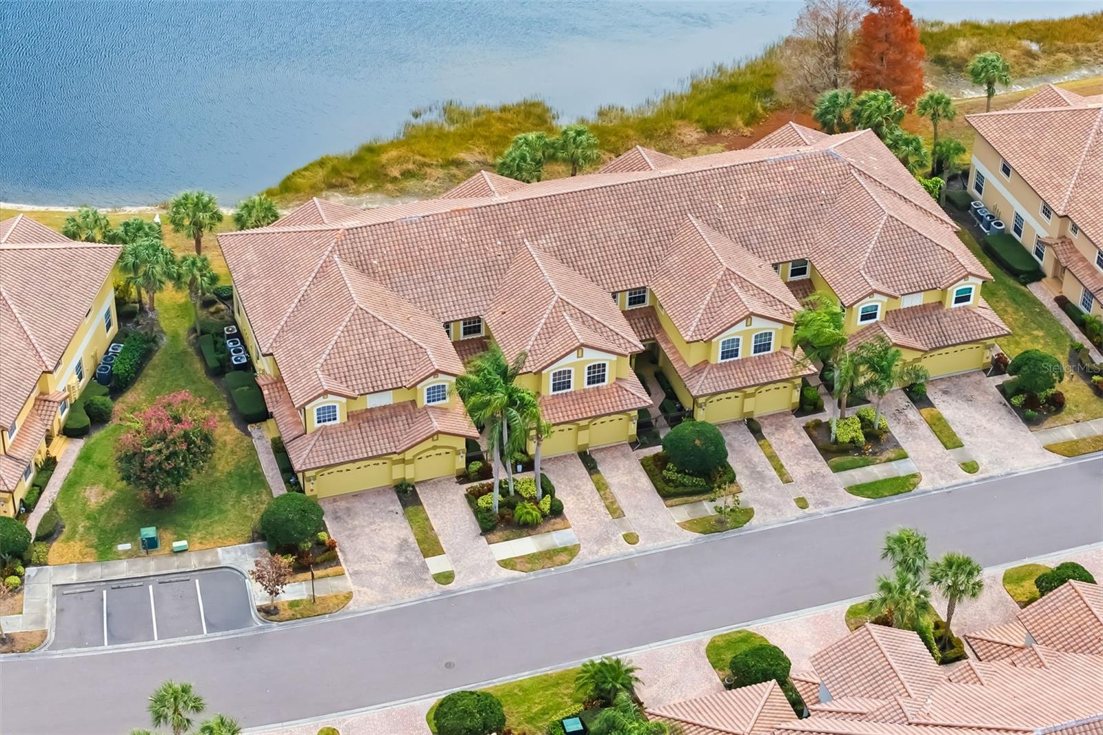 MIRAMAR LAGOONS AT LAKEWOOD RANCH - Residential