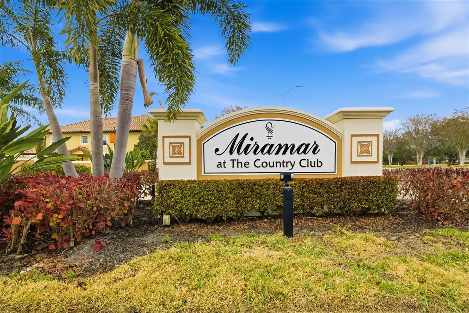 MIRAMAR LAGOONS AT LAKEWOOD RANCH - Residential
