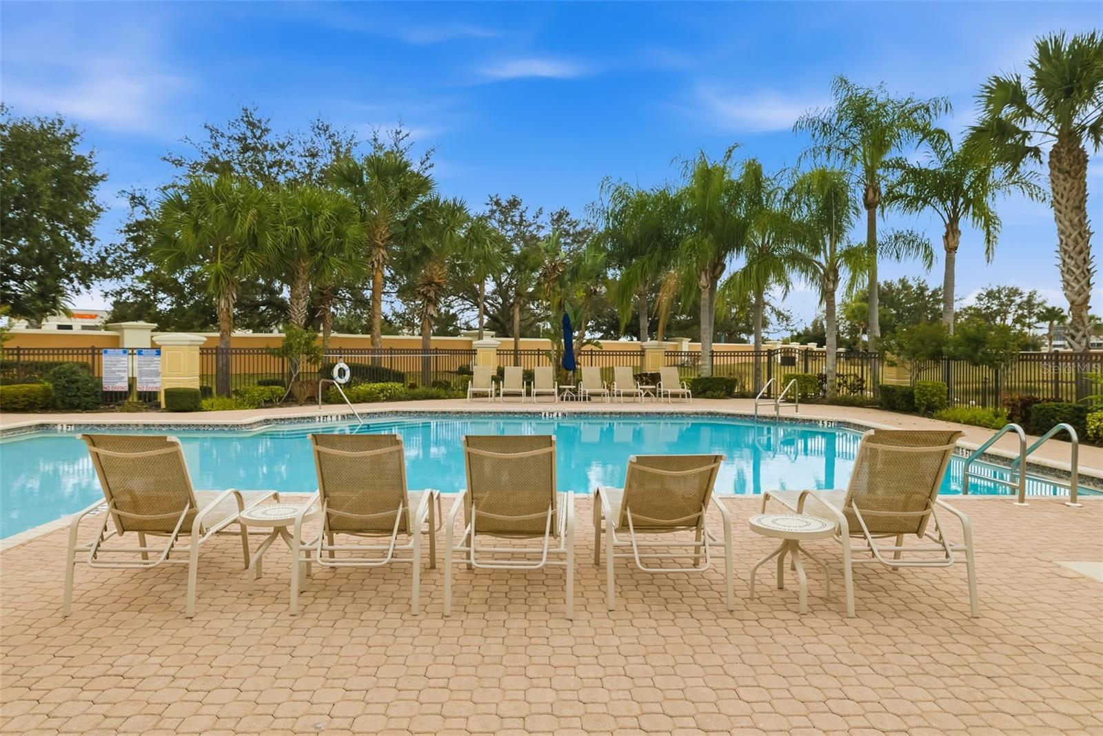 MIRAMAR LAGOONS AT LAKEWOOD RANCH - Residential