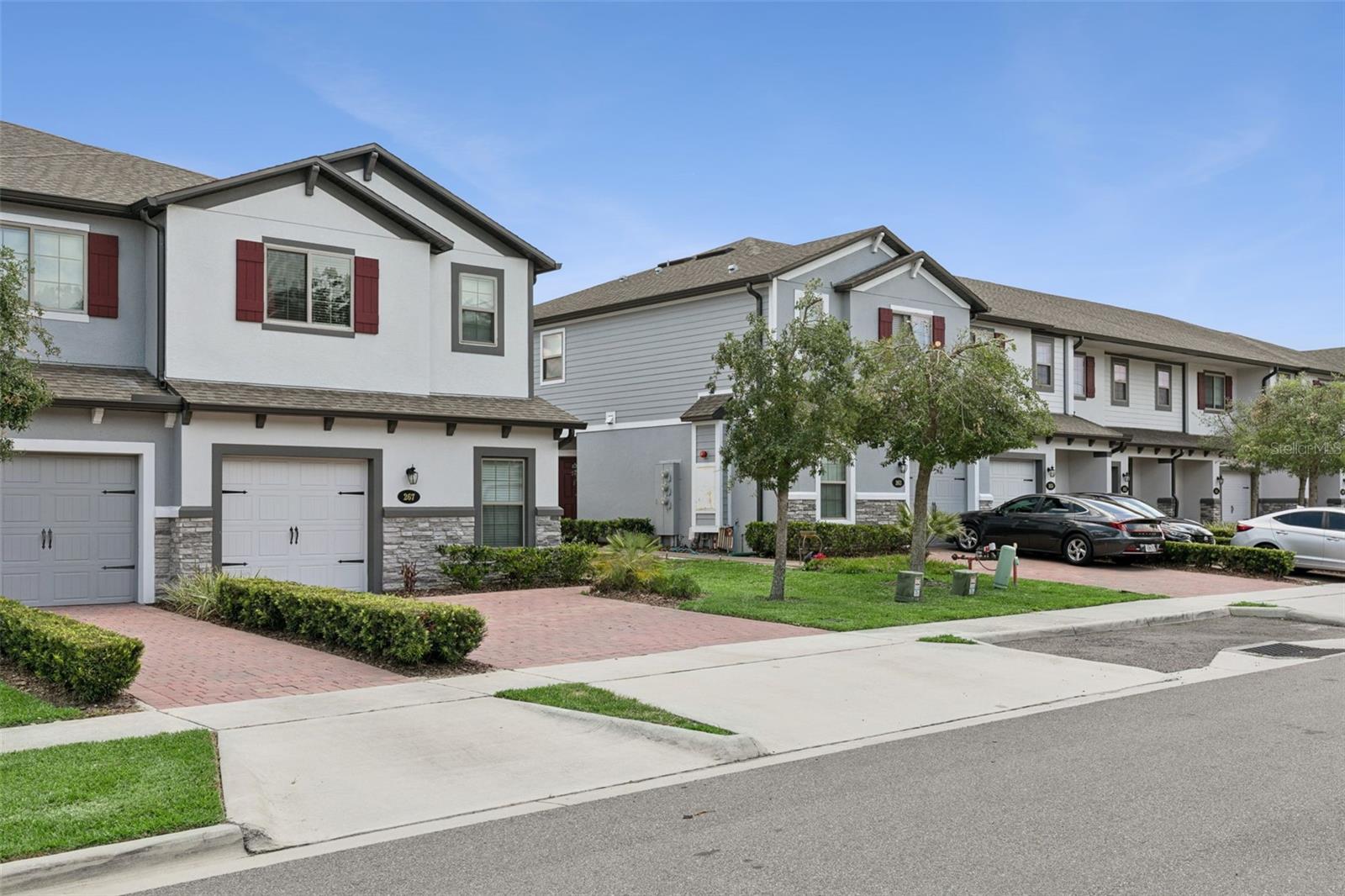 HIDDEN LAKE RESERVE - Residential