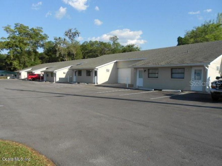 1400 SF Warehouse Unit with B-5 Zoning. Open warehouse with high bay lighting. One office at front of unit, and 1 bath. Great space for multiple business types including but not limited to contractors, suppliers, jobbers, storage, etc.