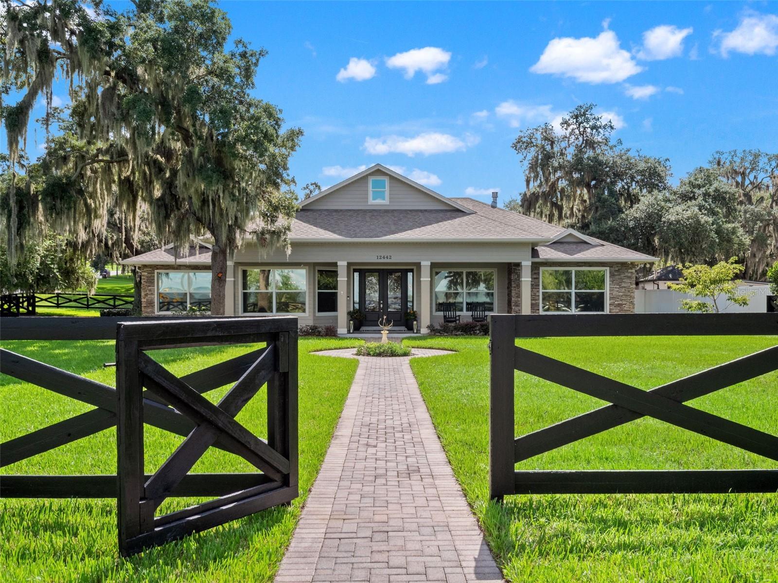12442 LAKESHORE DRIVE