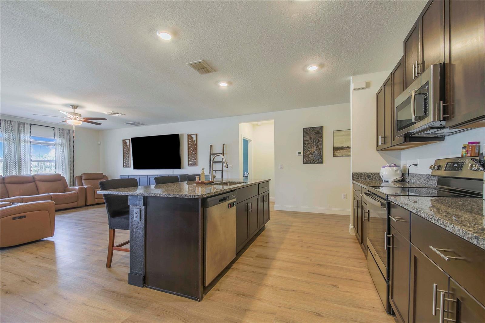 WIND MDWS SOUTH PH 1 - Residential