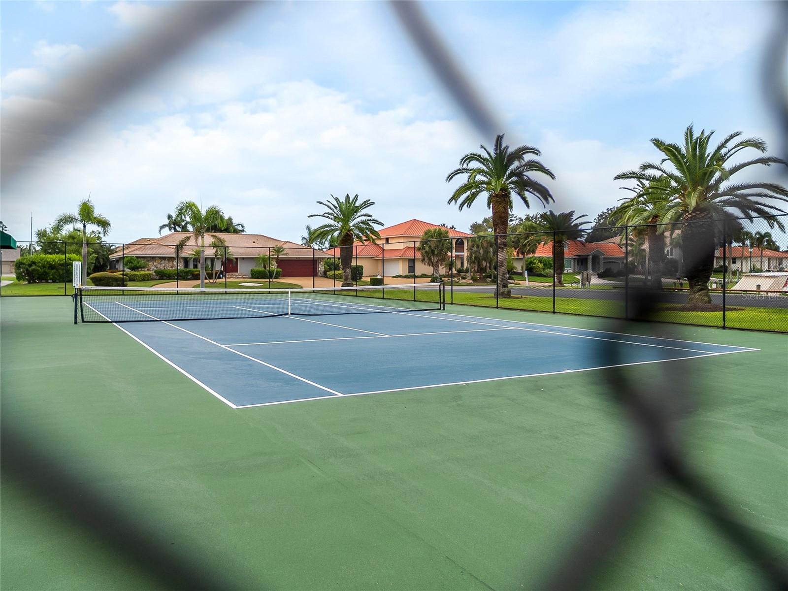 SOUTHBAY YACHT & RACQUET CLUB - Residential