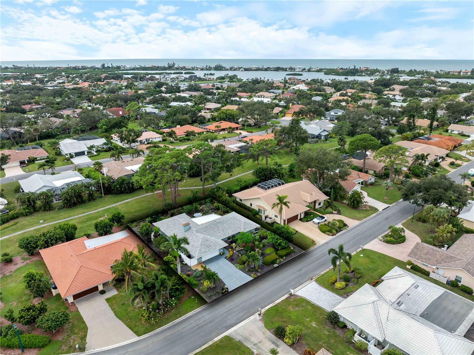 SOUTHBAY YACHT & RACQUET CLUB - Residential