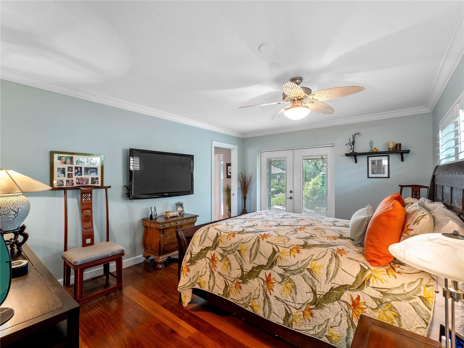 SOUTHBAY YACHT & RACQUET CLUB - Residential
