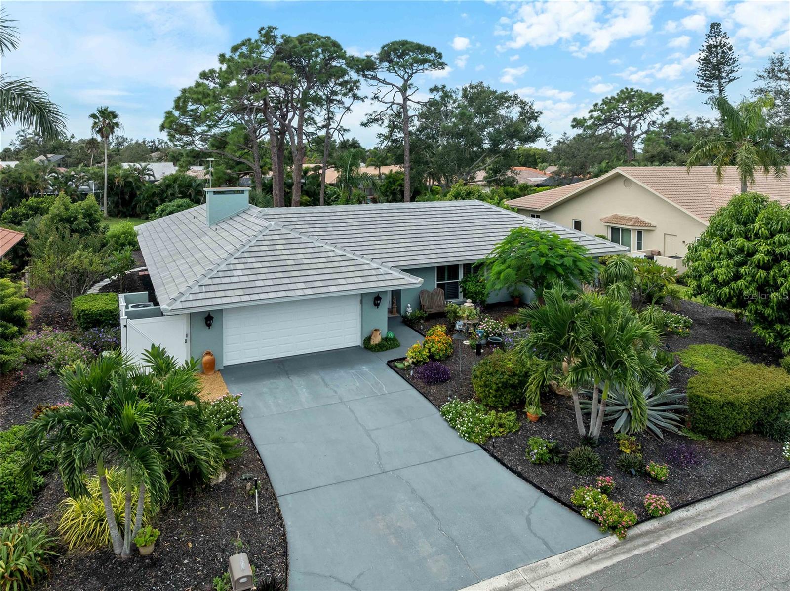 SOUTHBAY YACHT & RACQUET CLUB - Residential