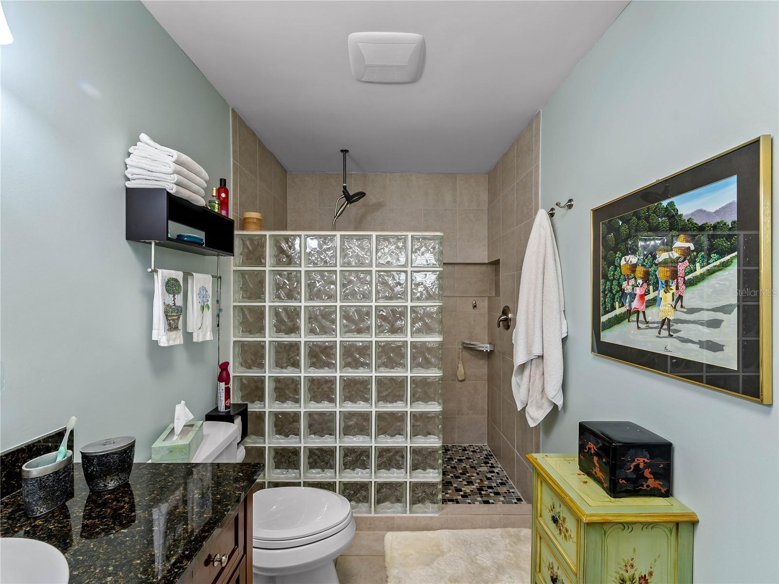 SOUTHBAY YACHT & RACQUET CLUB - Residential