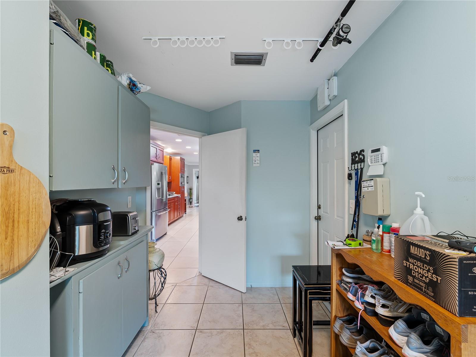 SOUTHBAY YACHT & RACQUET CLUB - Residential
