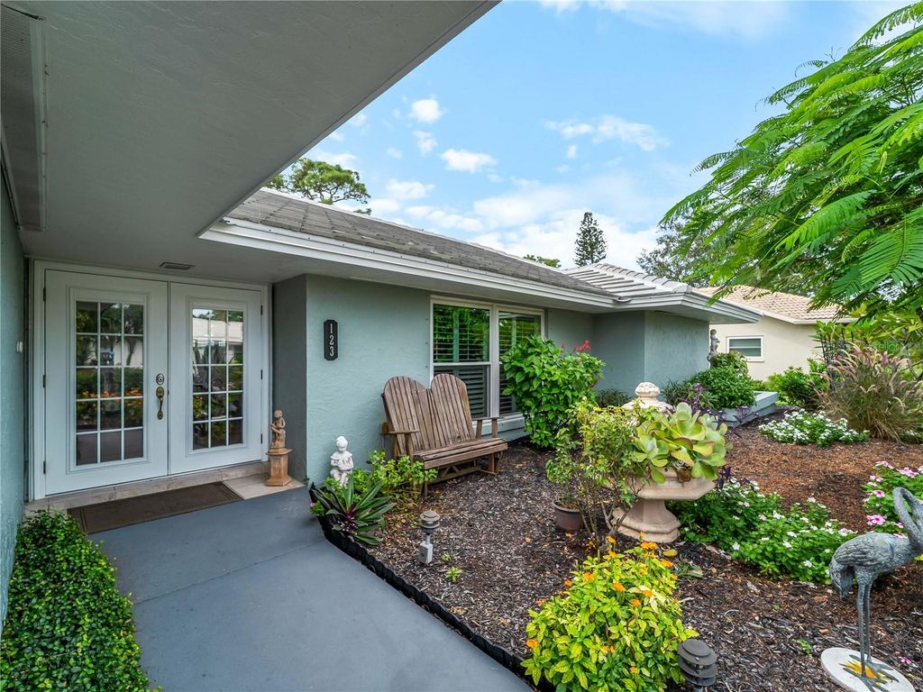 Photo of 123 Windward Drive, Osprey, FL 34229 (MLS # A4656319)