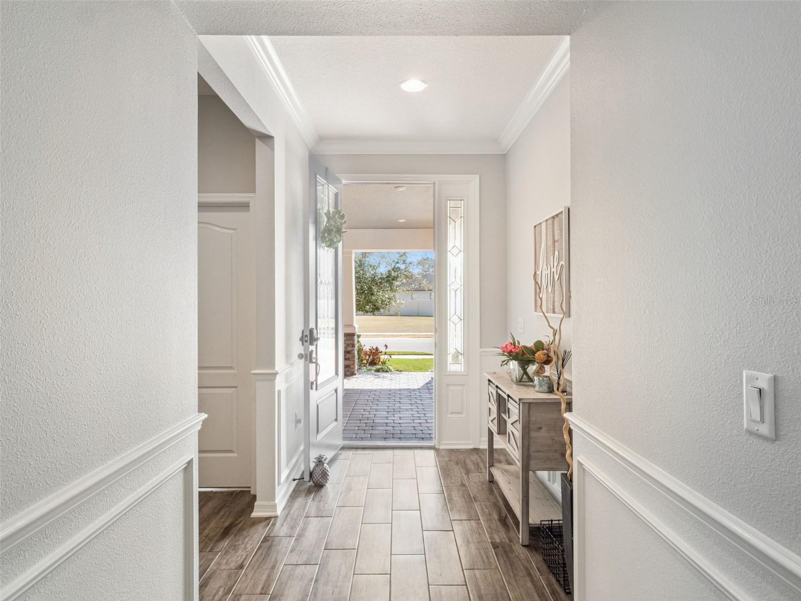 ASTOR GRANDE AT LAKE FOREST - Residential