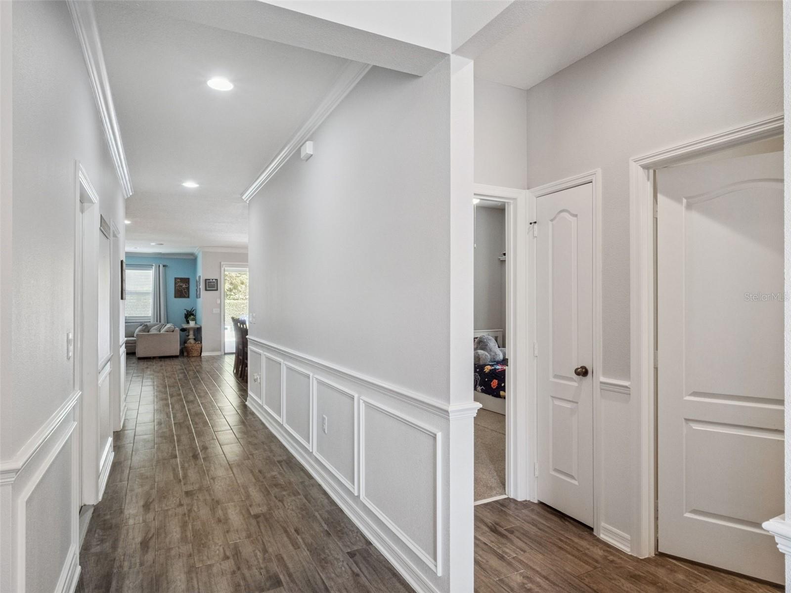 ASTOR GRANDE AT LAKE FOREST - Residential