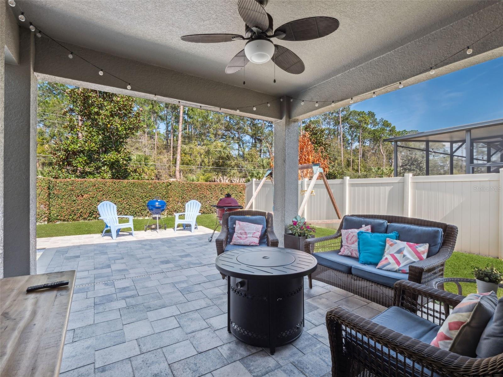 ASTOR GRANDE AT LAKE FOREST - Residential