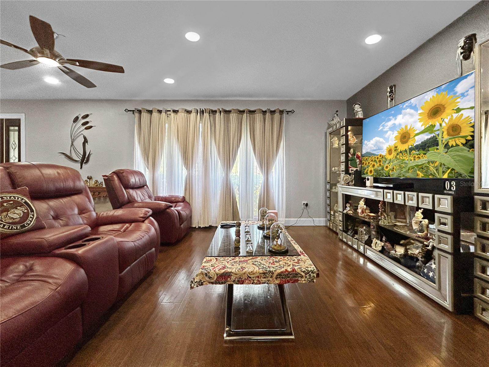 STERLING PARK UNIT 02 - Residential