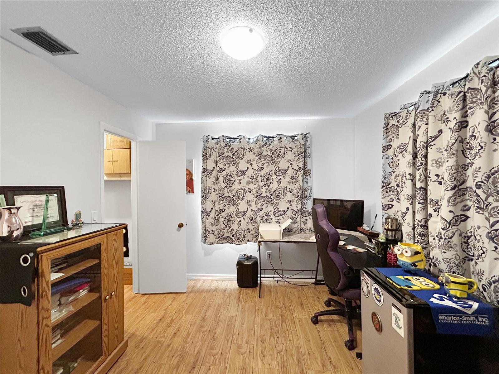 STERLING PARK UNIT 02 - Residential