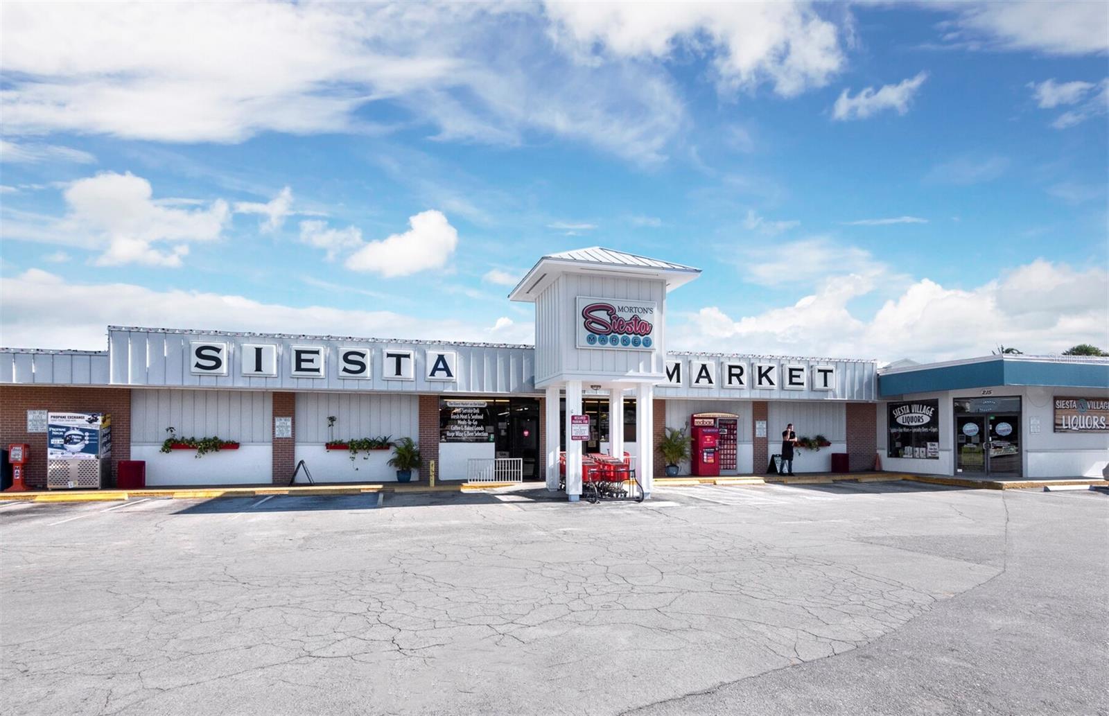 SIESTA BEACH - Residential