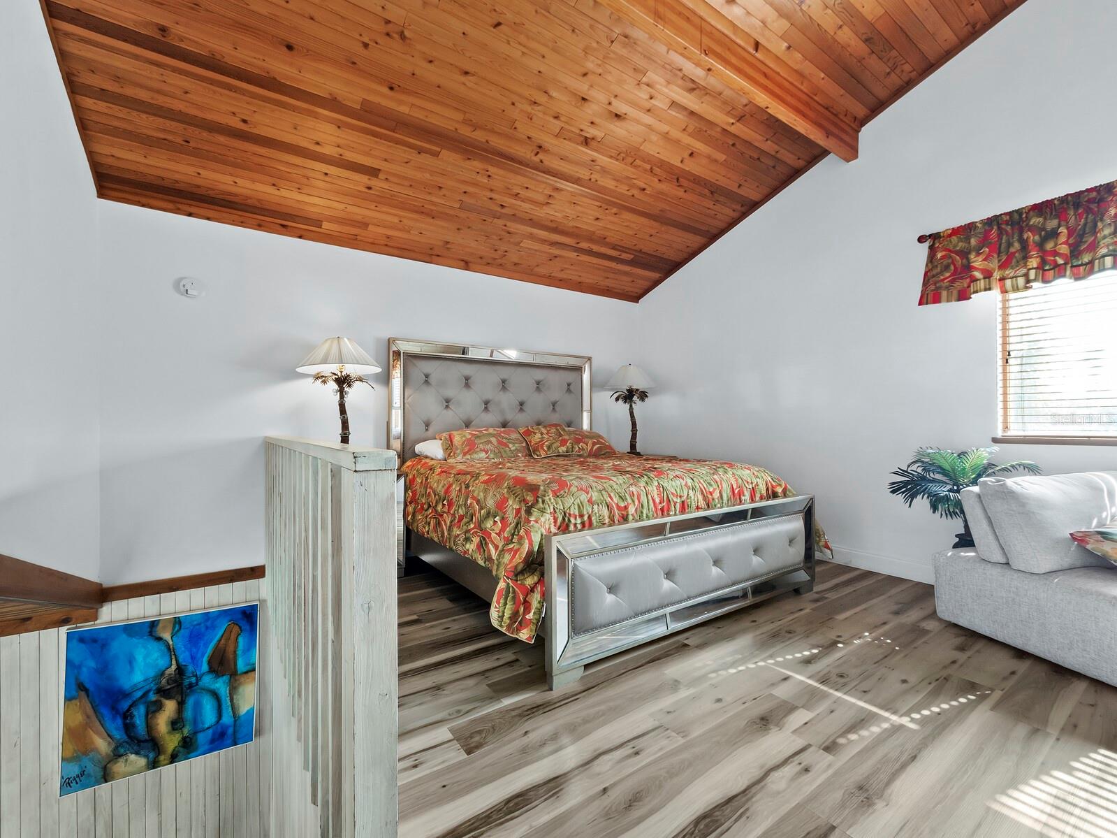 SIESTA BEACH - Residential
