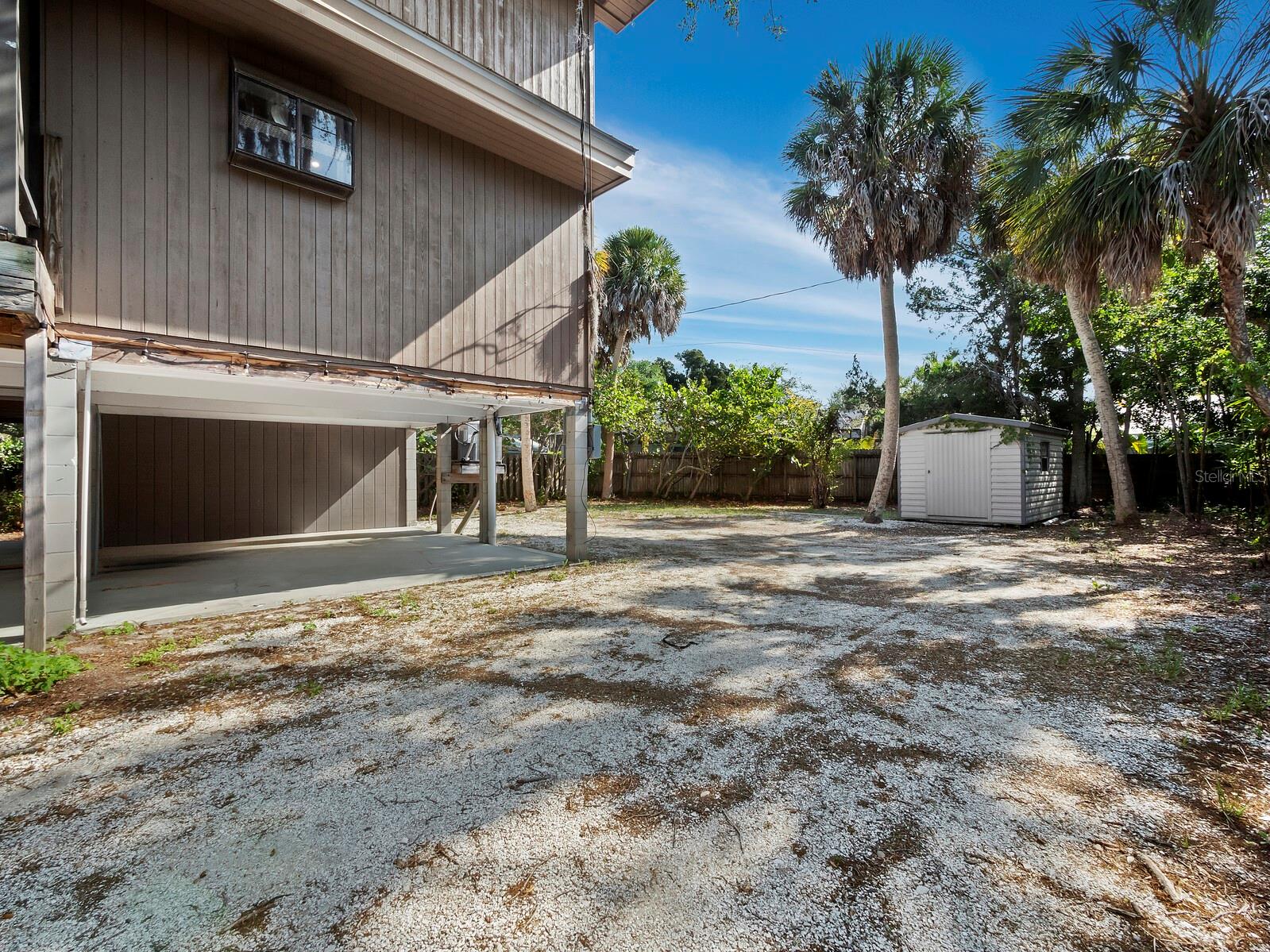 SIESTA BEACH - Residential