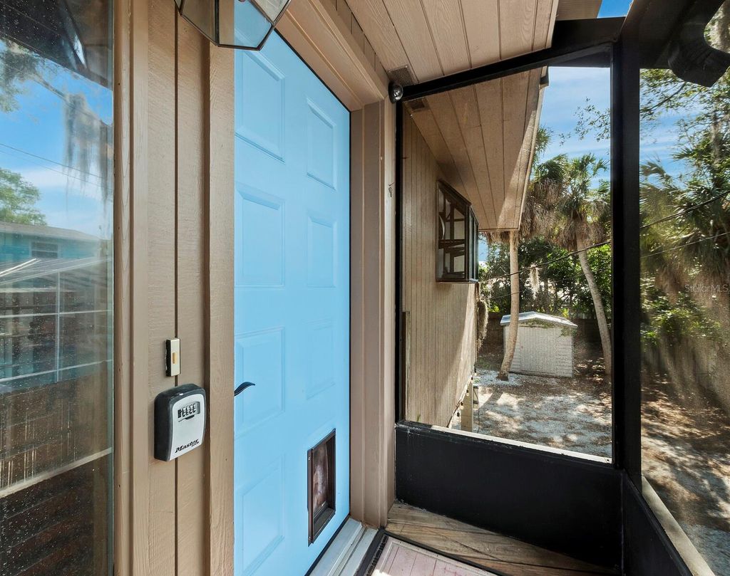 Photo of 5141 Saint Albans Avenue, Sarasota, FL 34242 (MLS # A4666801)