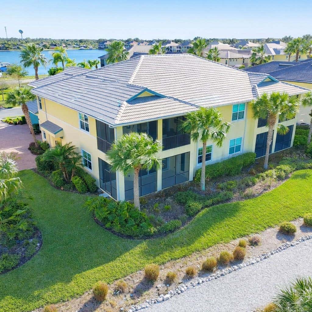 Photo of 1264 Riverscape Street #B, Bradenton, FL 34208 (MLS # A4680736)