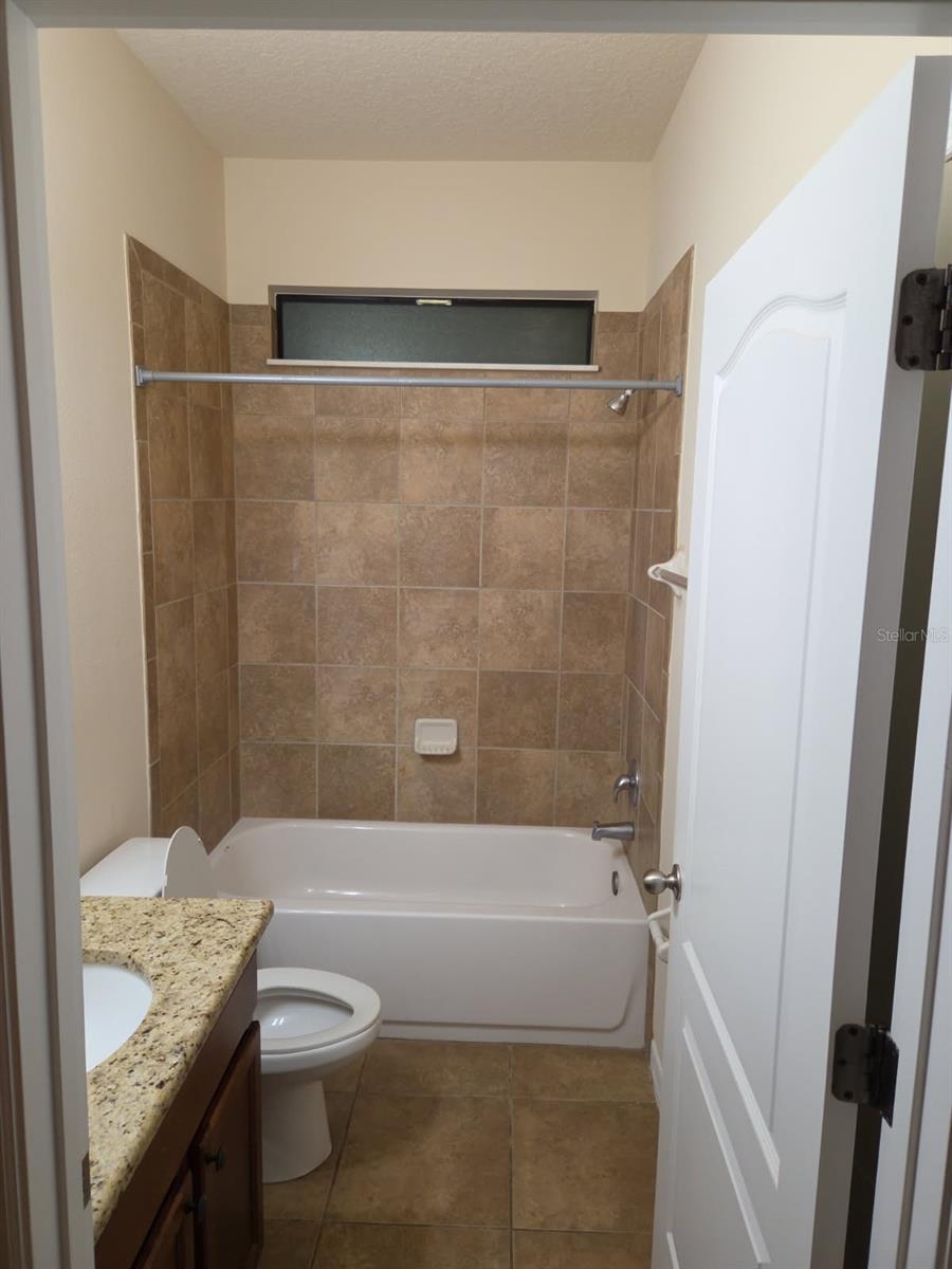 PILLARS RDG - Residential Lease