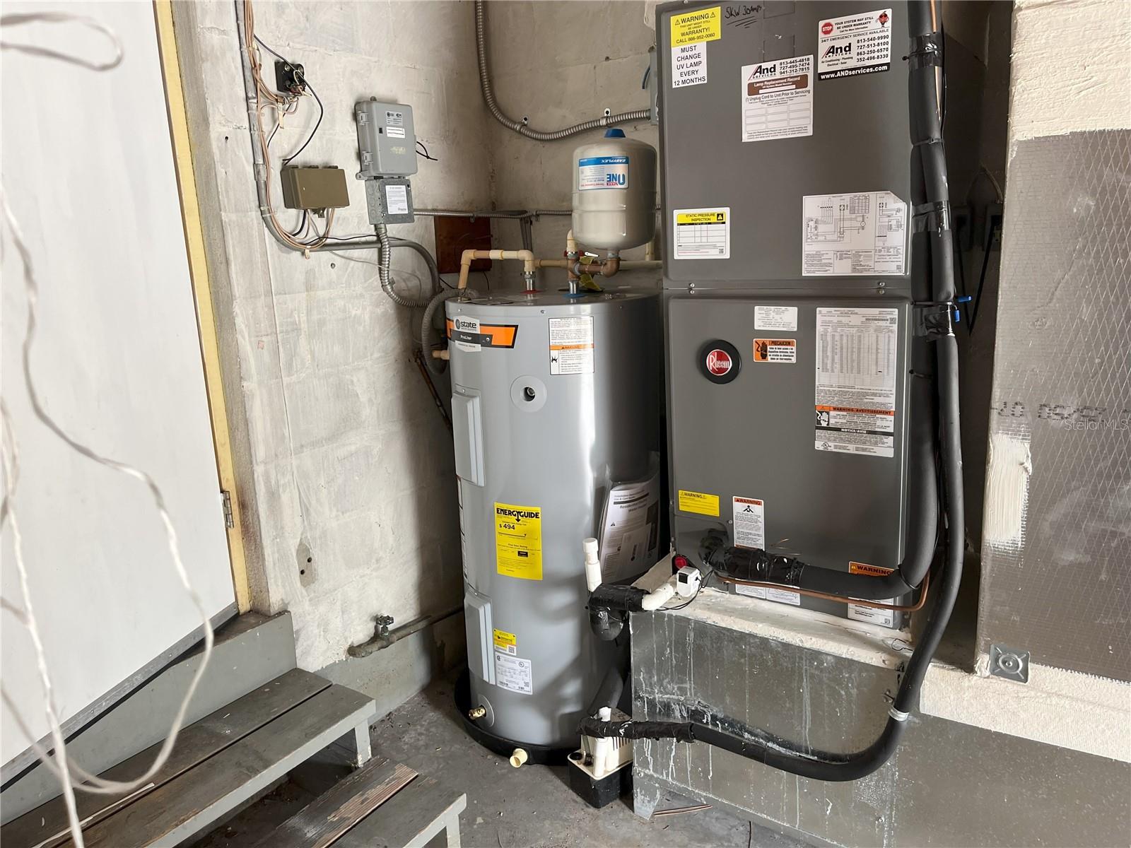 GARDEN MANOR SEC 2 - Residential