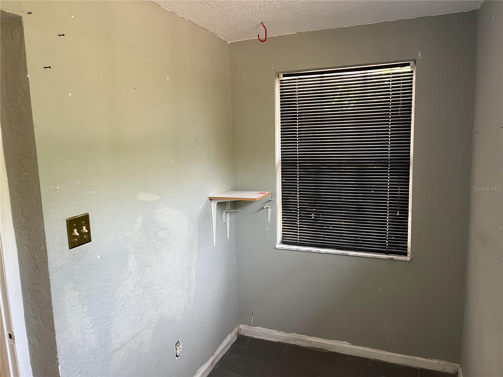 GARDEN MANOR SEC 2 - Residential