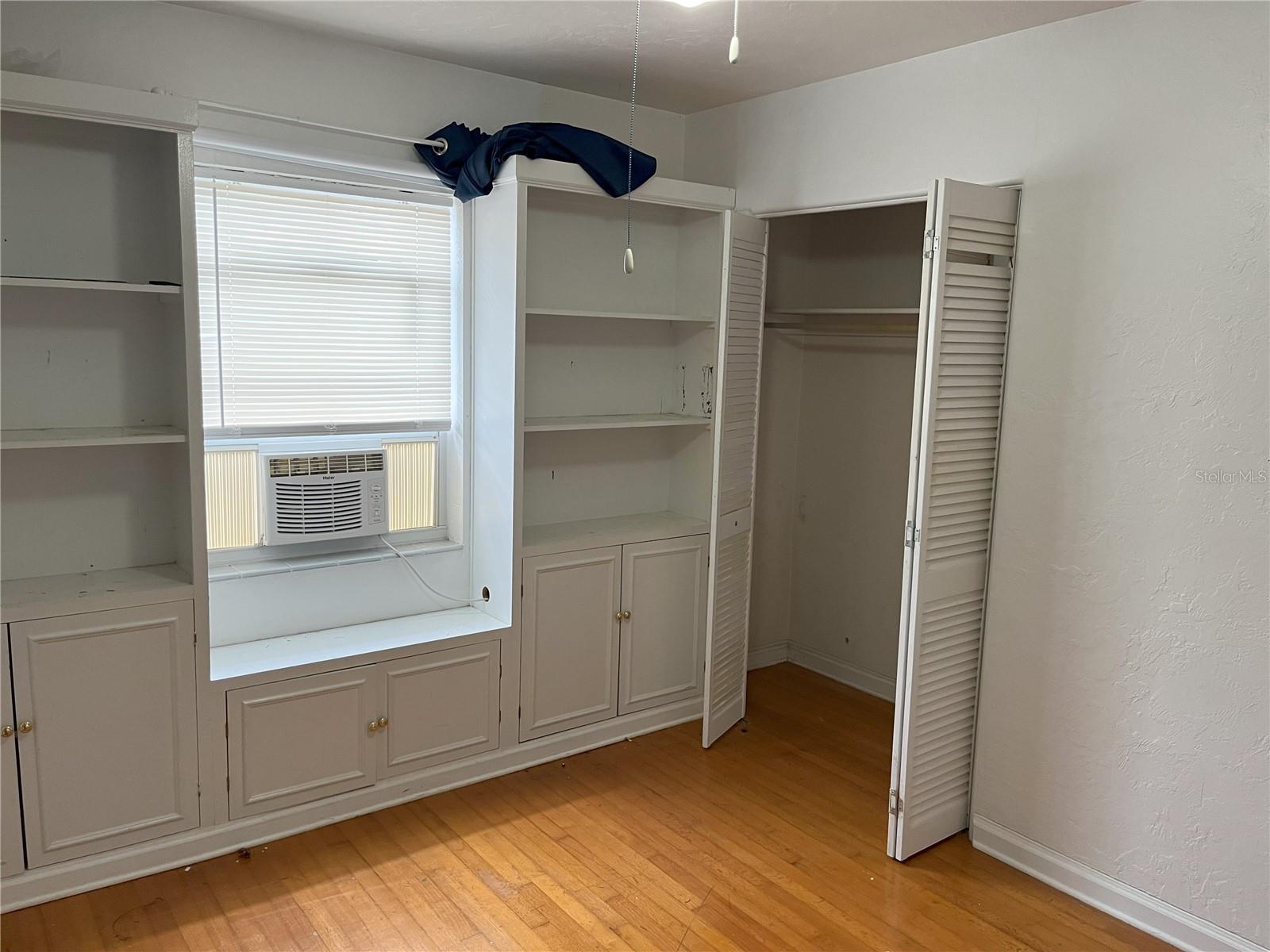 GARDEN MANOR SEC 2 - Residential