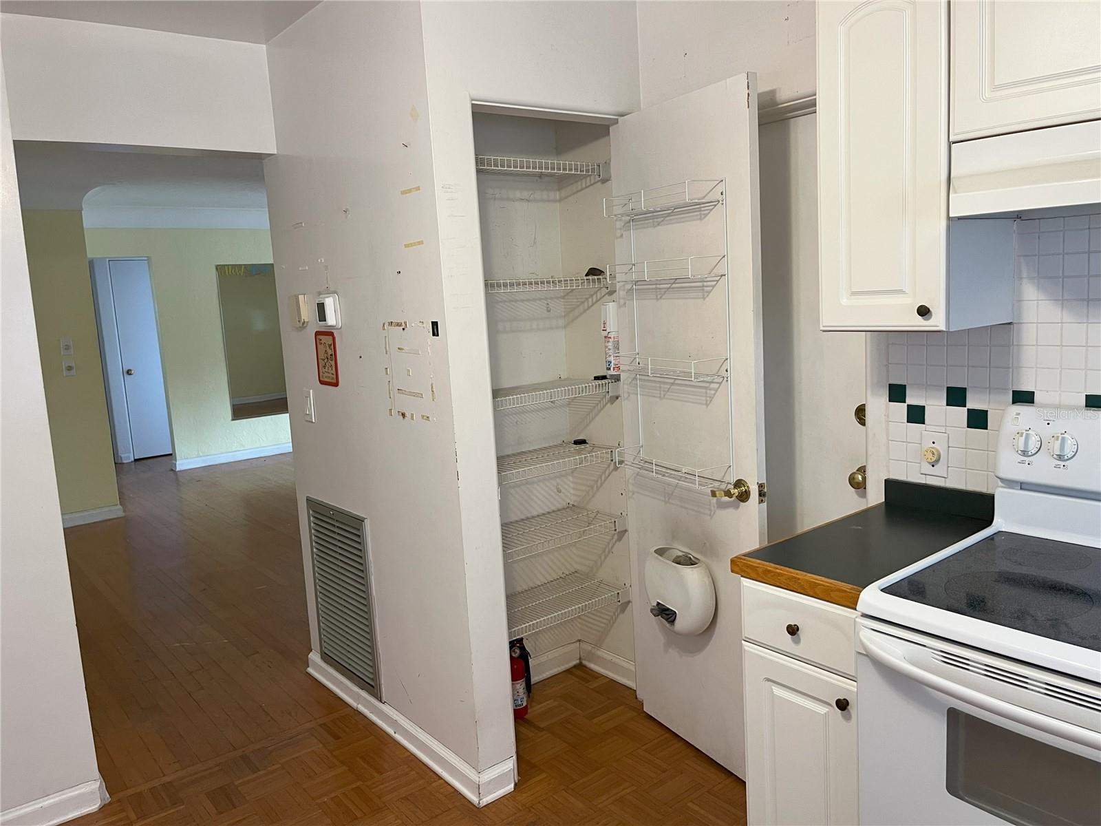 GARDEN MANOR SEC 2 - Residential