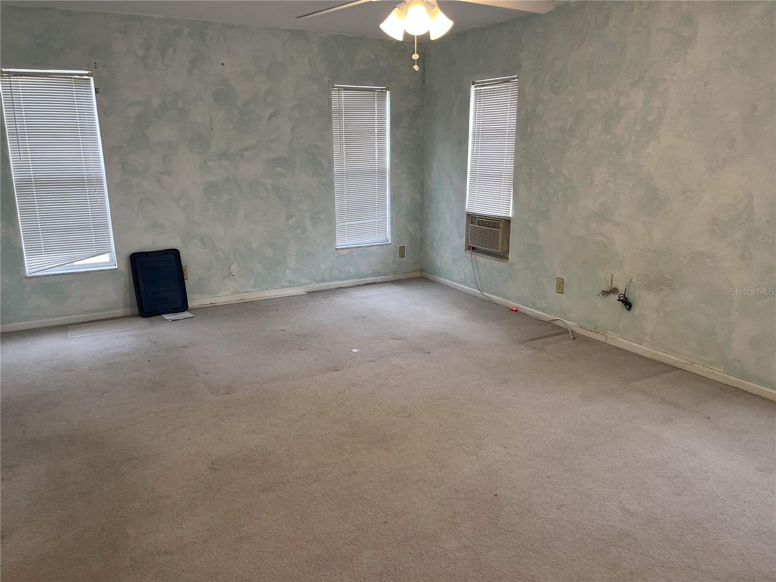 GARDEN MANOR SEC 2 - Residential