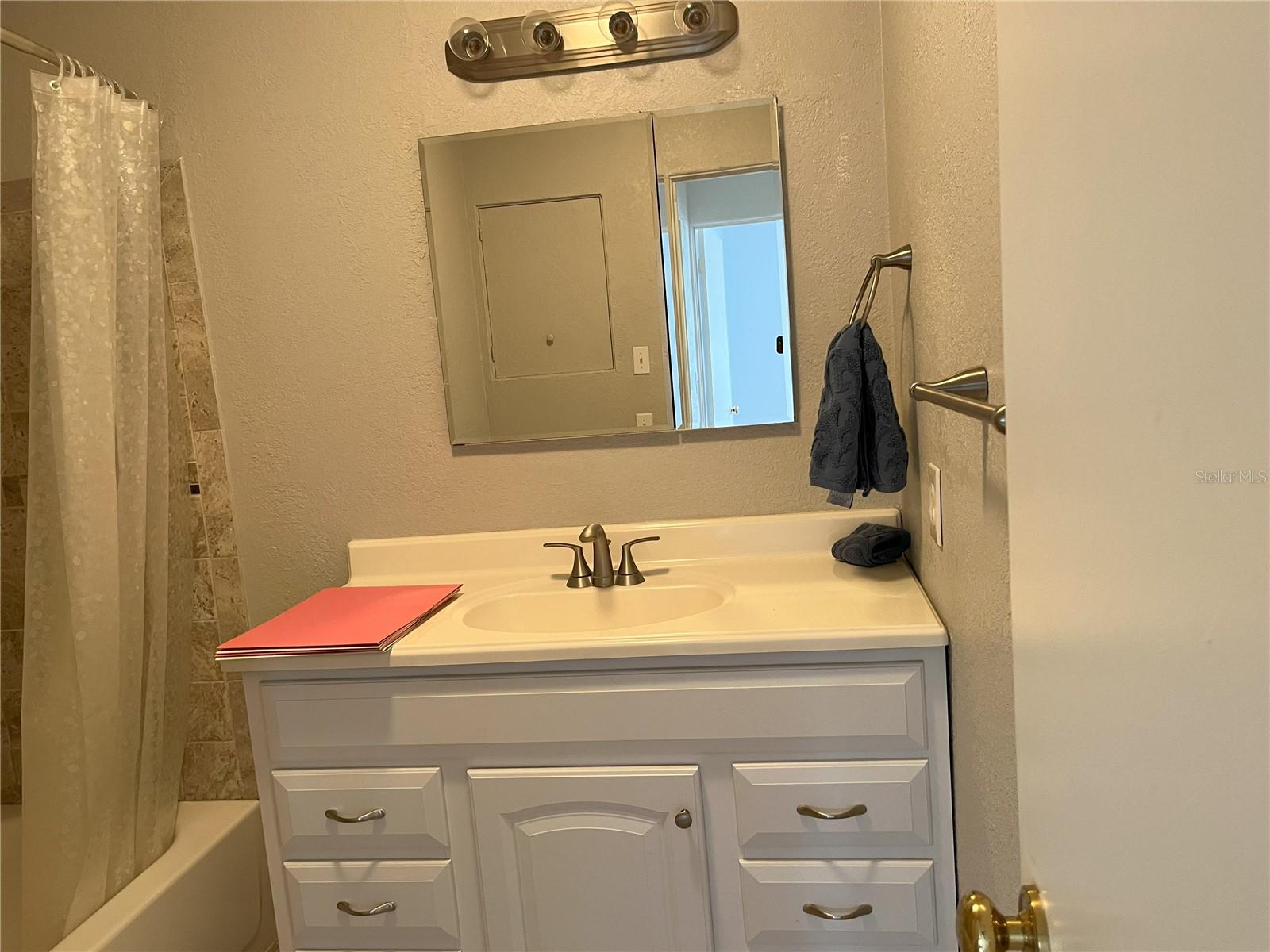 GARDEN MANOR SEC 2 - Residential