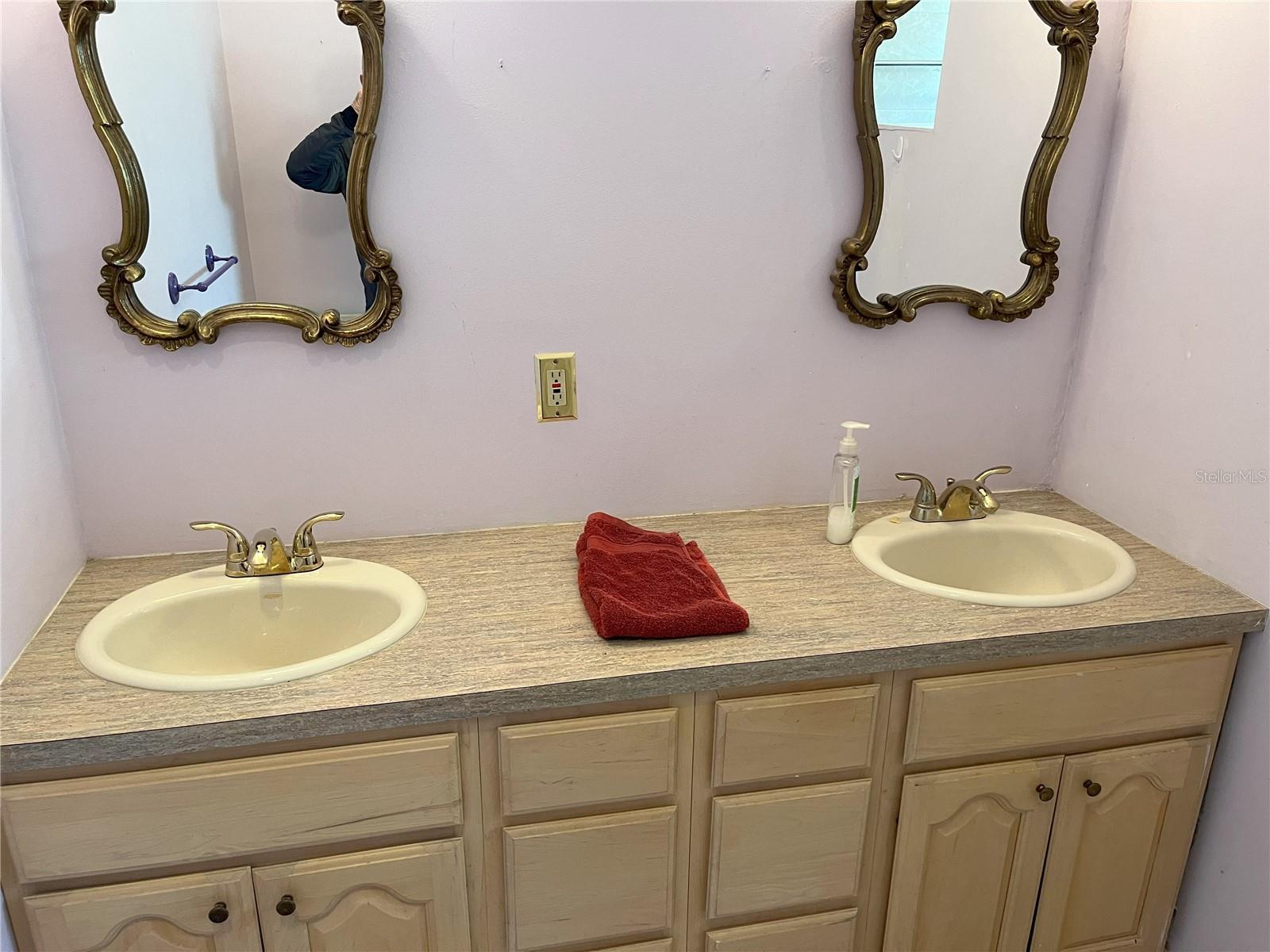 GARDEN MANOR SEC 2 - Residential