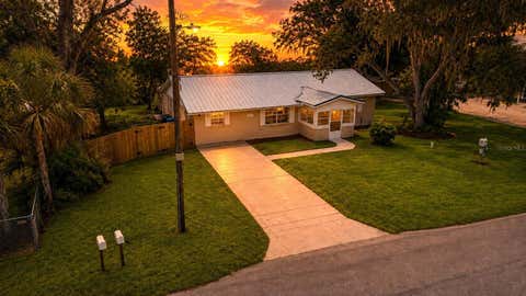 Photo of 205 2nd Avenue SE, Ruskin, FL 33570 (MLS # TB8534382)