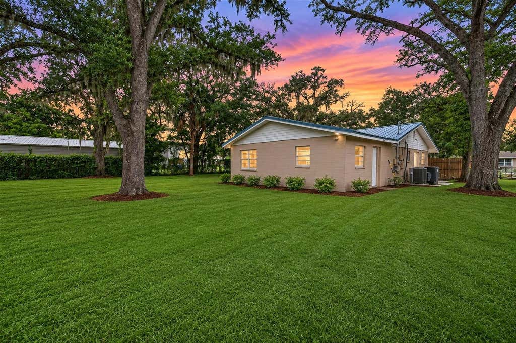 Photo of 205 2nd Avenue SE, Ruskin, FL 33570 (MLS # TB8534382)