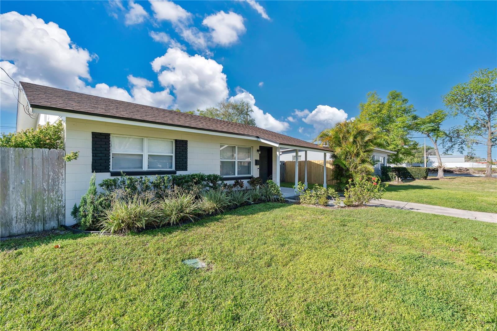 COUNTRY CLUB ADD - Residential