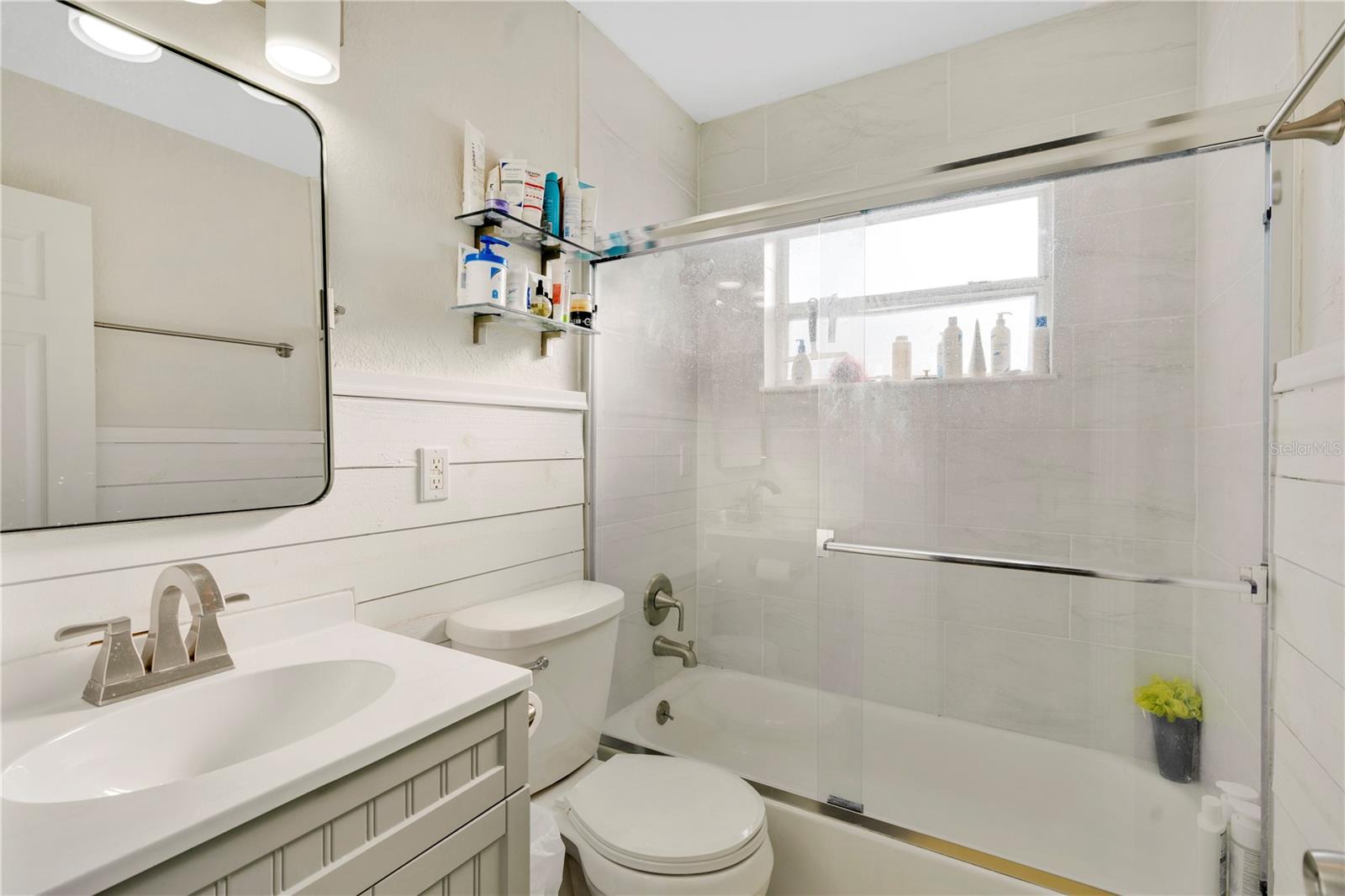 COUNTRY CLUB ADD - Residential