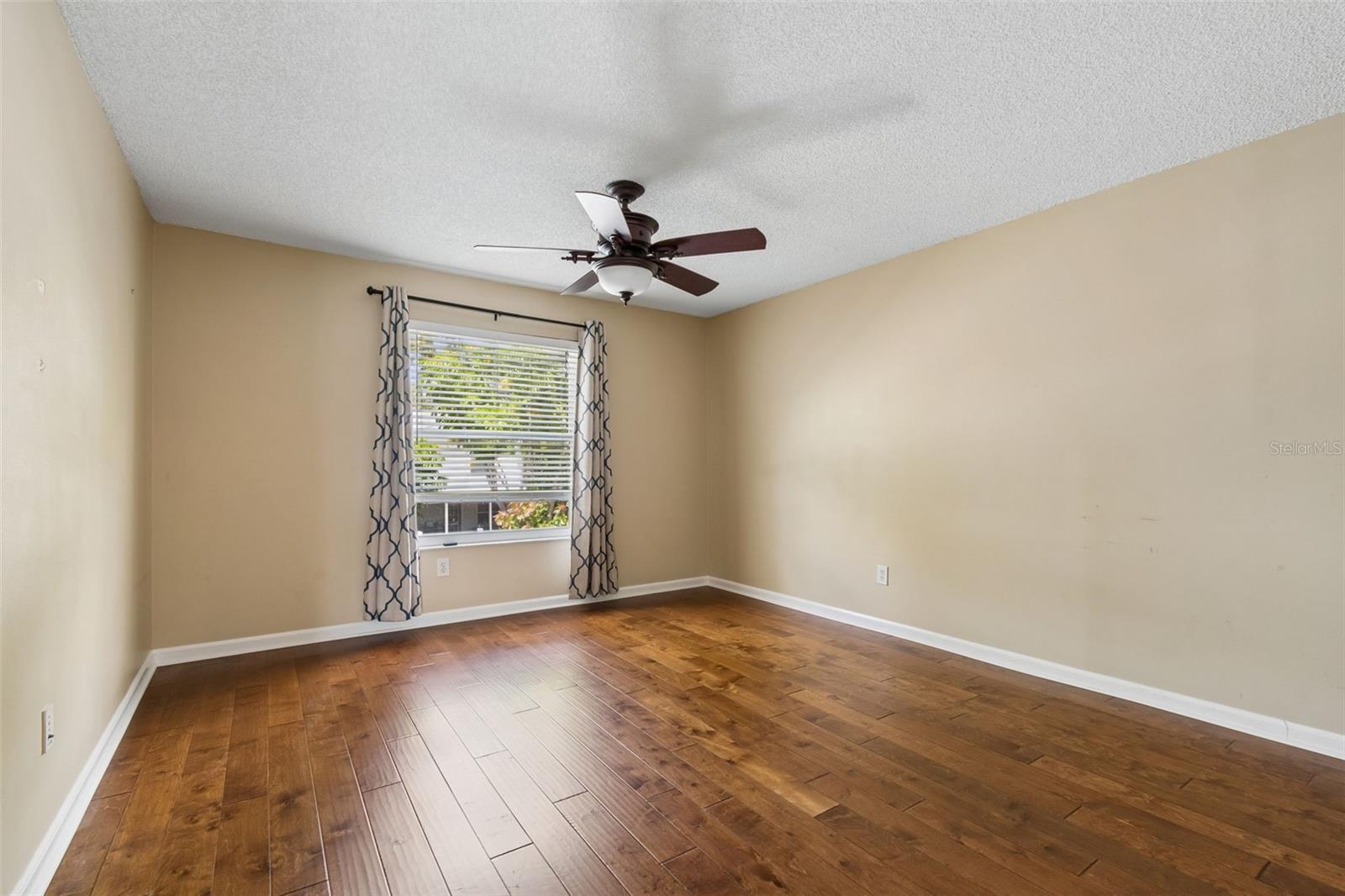 ROSEMONT SUB - Residential