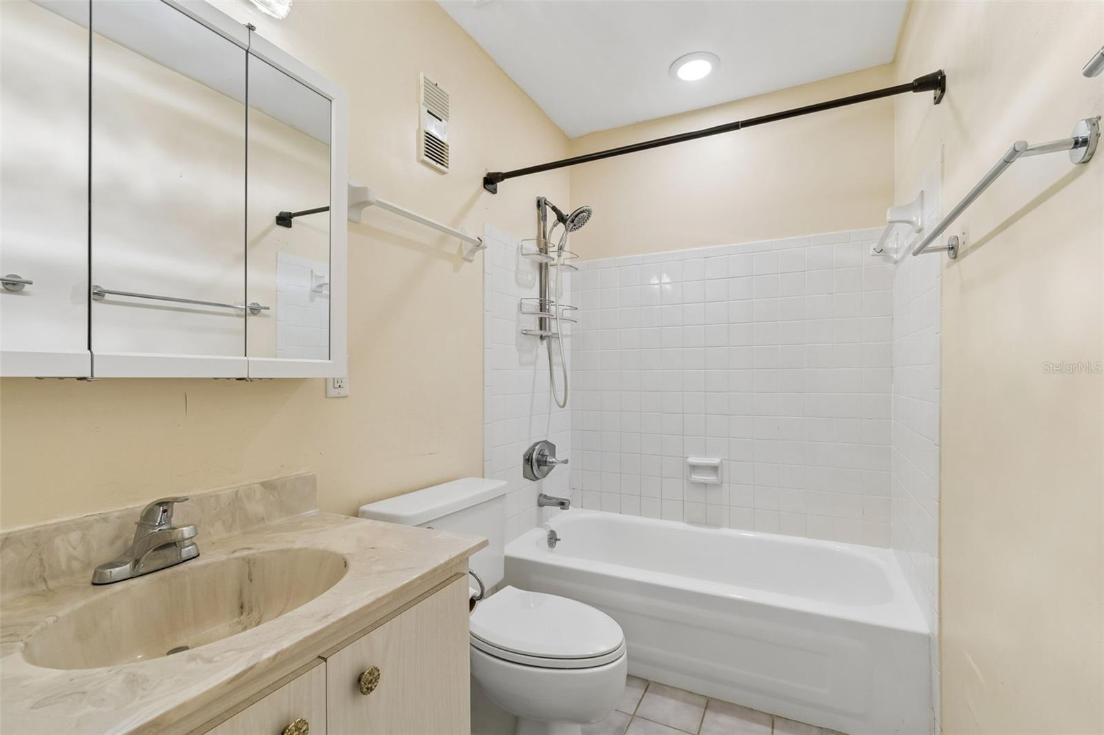 ROSEMONT SUB - Residential