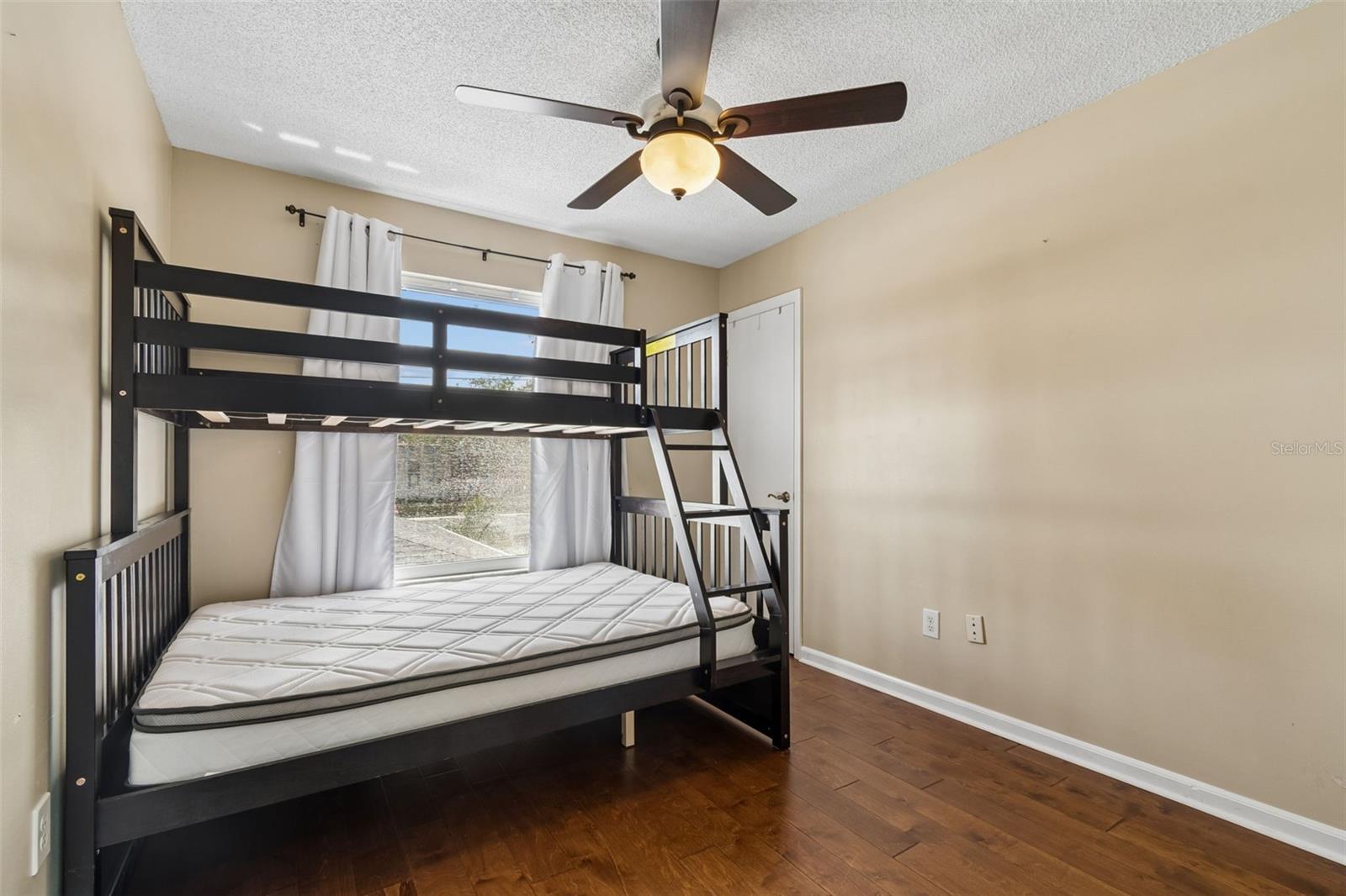 ROSEMONT SUB - Residential