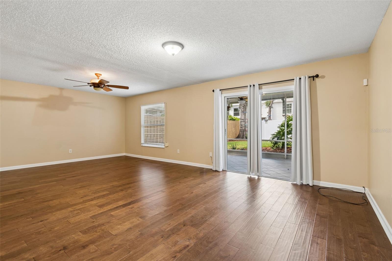 ROSEMONT SUB - Residential