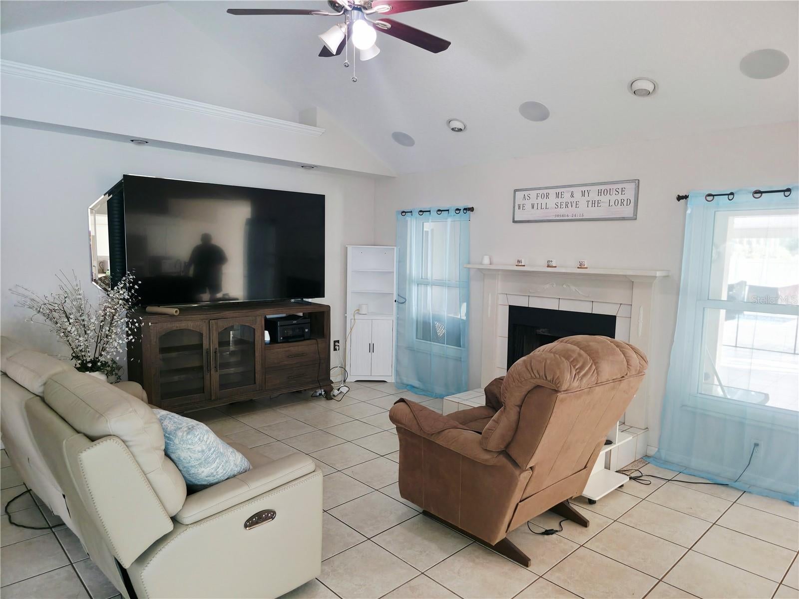 2147 GLEN HEIGHTS PLACE