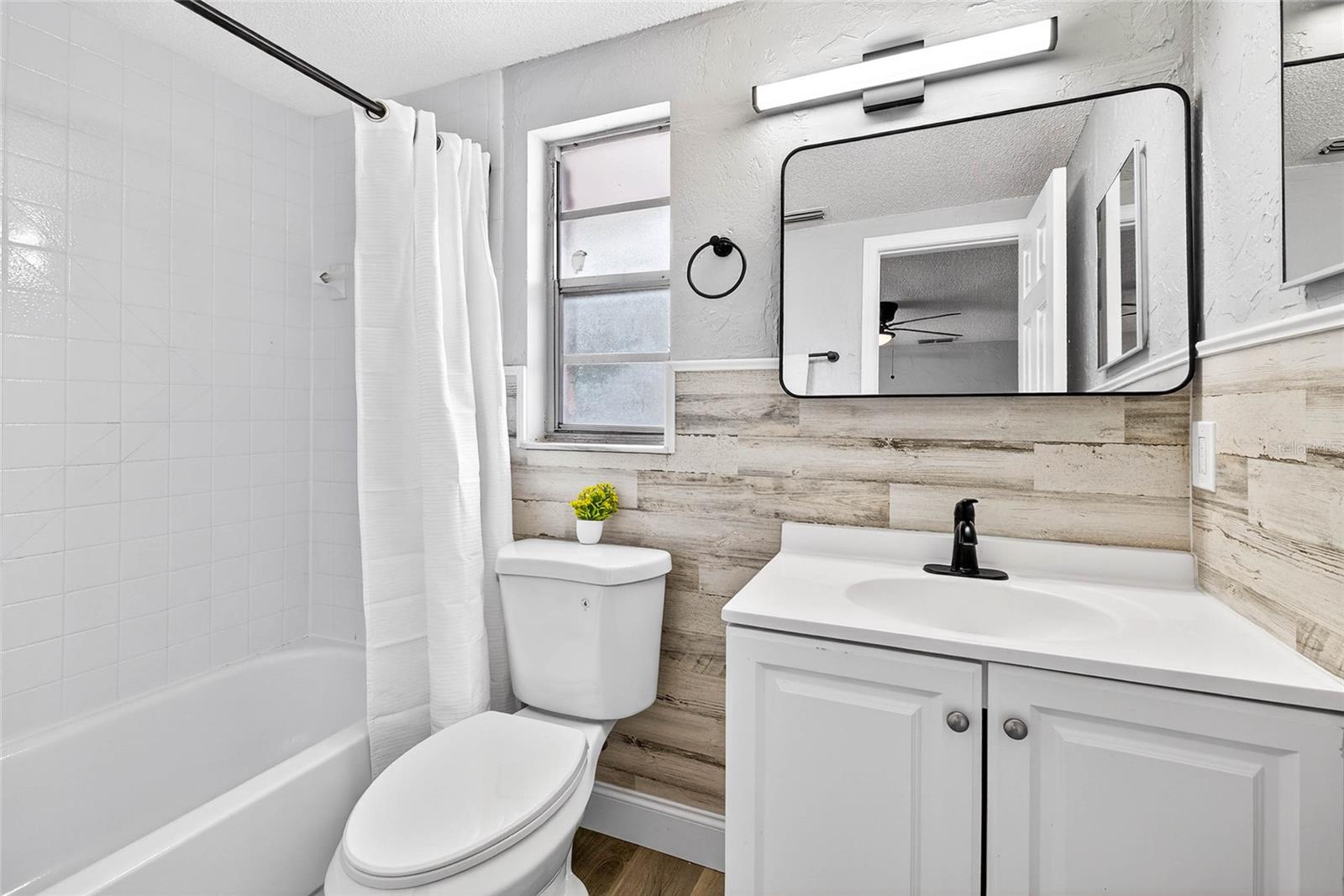 RIDGE CREST GARDENS ADD 03 - Residential