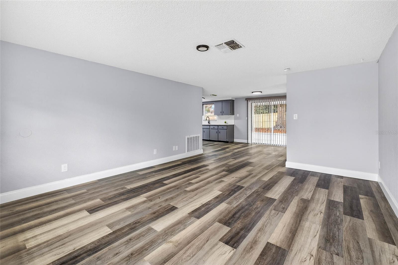 RIDGE CREST GARDENS ADD 03 - Residential