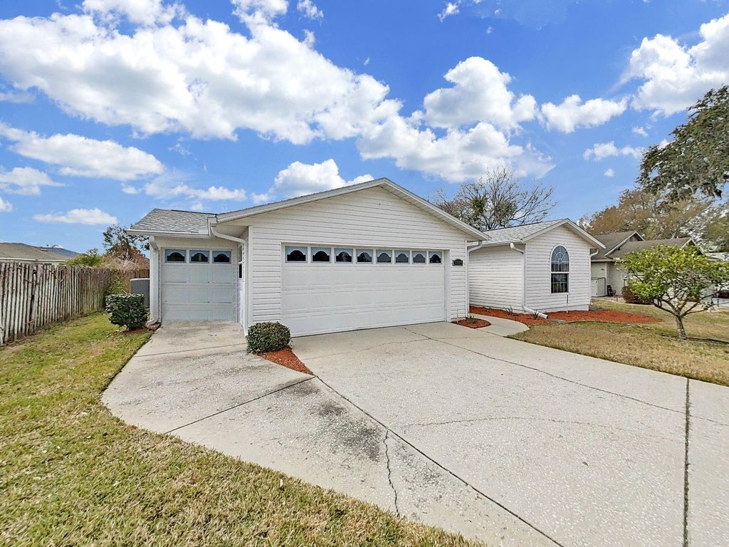 Photo of 3604 Wildcat Run, Lakeland, FL 33810 (MLS # P4937999)