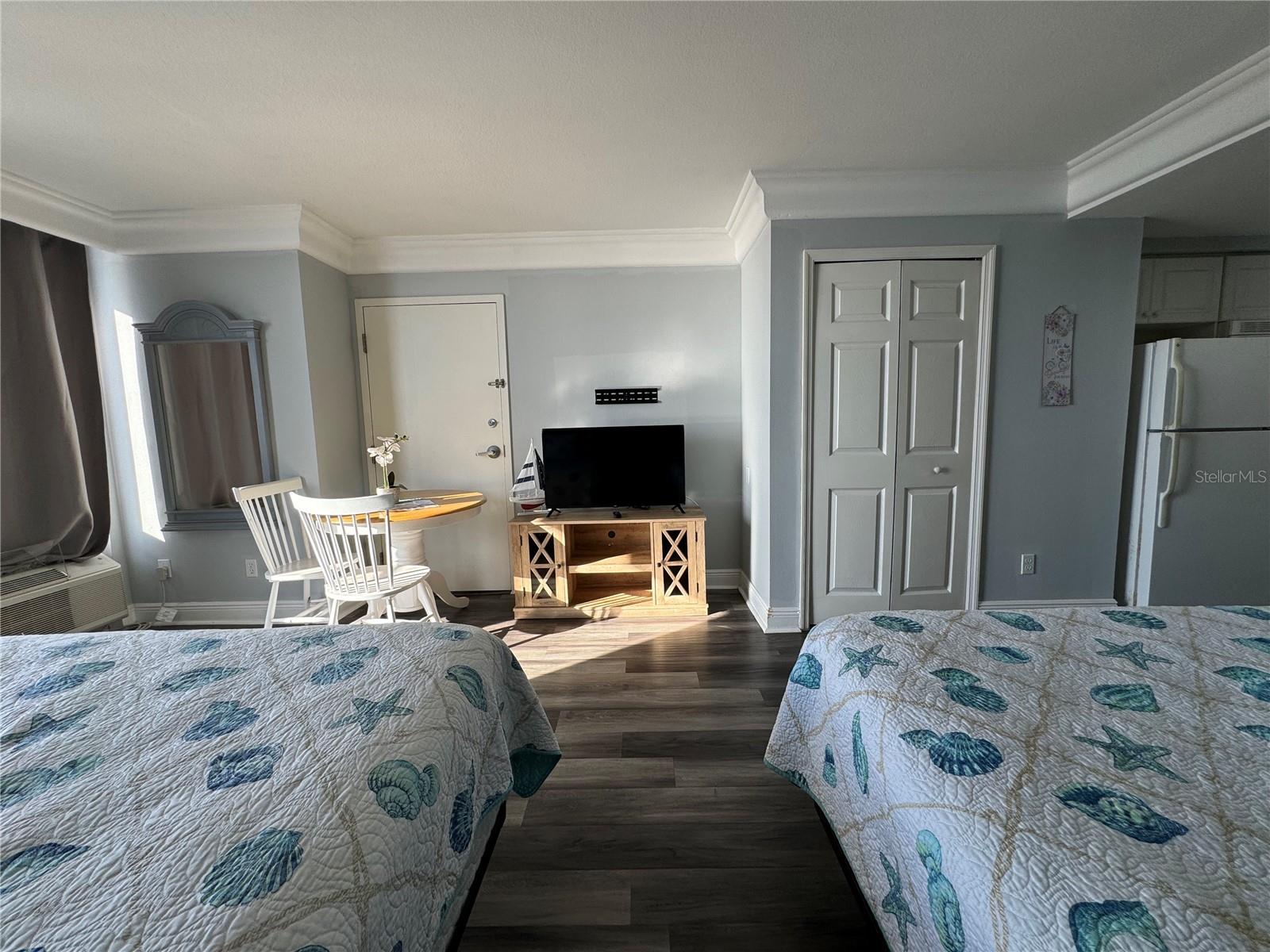 DAYTONA BEACH RESORT & CONF CENTER - Residential