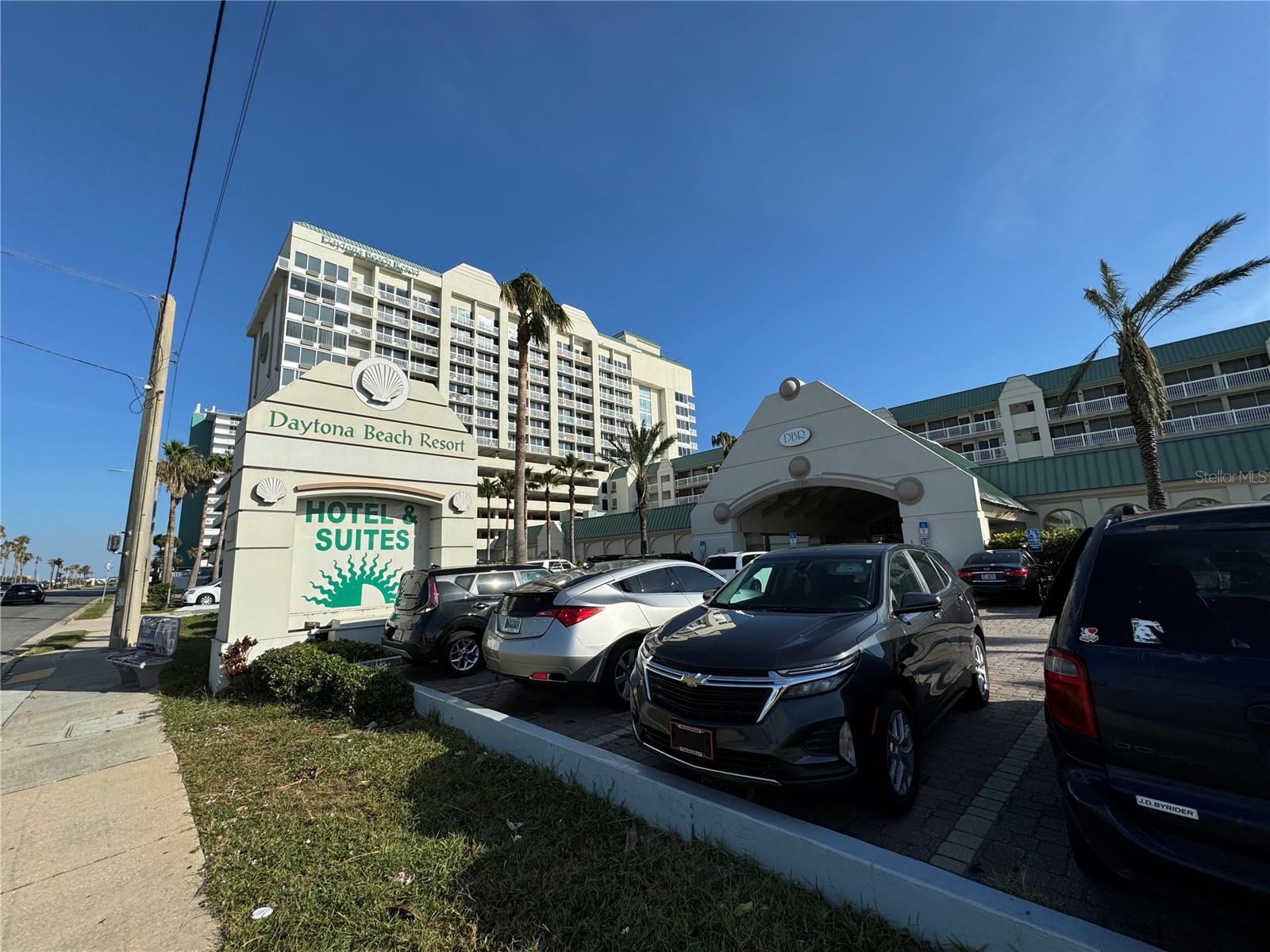 DAYTONA BEACH RESORT & CONF CENTER - Residential