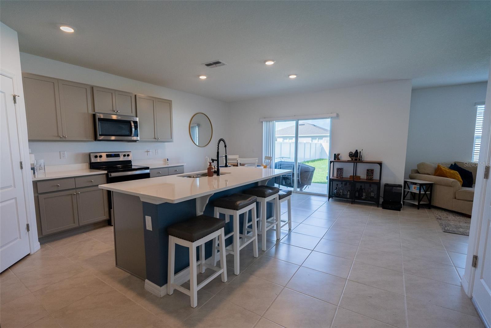 1063 BRIMSTONE CIRCLE